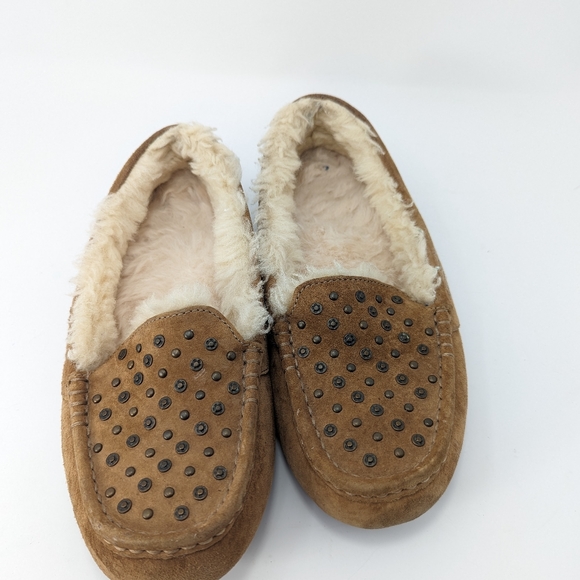 Ugg Ansley Stud II Medallion  Suede Bling Moccasin Slippers, 1119100, Size 7 - Picture 2 of 6